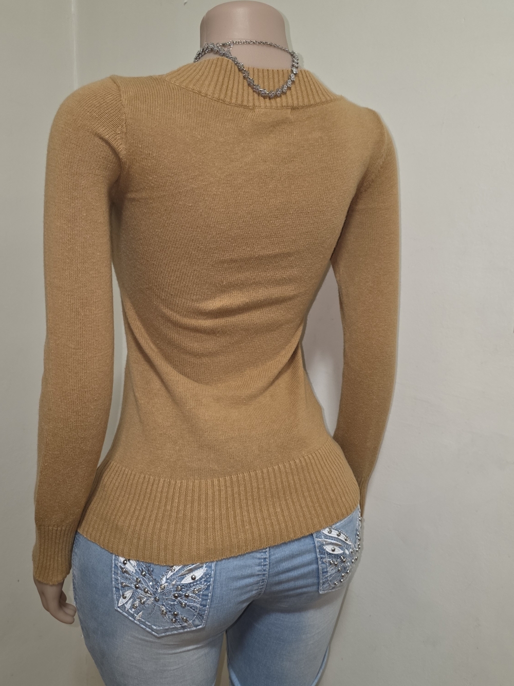 ☆DKNY Tan Gold Logo Embellished Women’s Sweater☆ - Picture 6 of 7